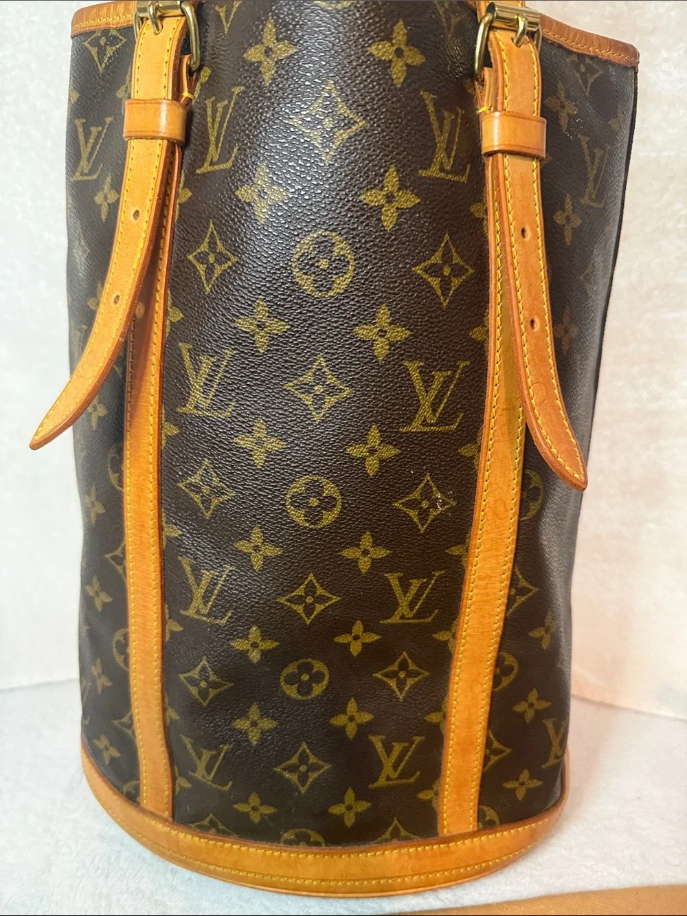 Louis Vuitton Tote Bag Bucket GM Brown Monogram with Louis Vuitton Pouch